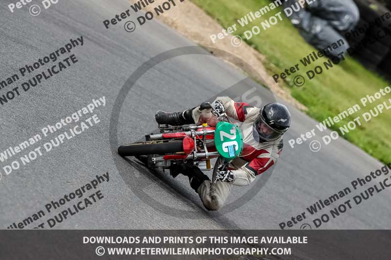 enduro digital images;event digital images;eventdigitalimages;lydden hill;lydden no limits trackday;lydden photographs;lydden trackday photographs;no limits trackdays;peter wileman photography;racing digital images;trackday digital images;trackday photos